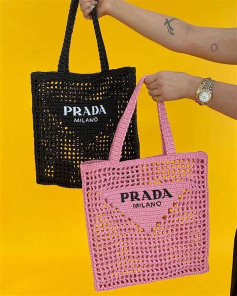 beach tote prada